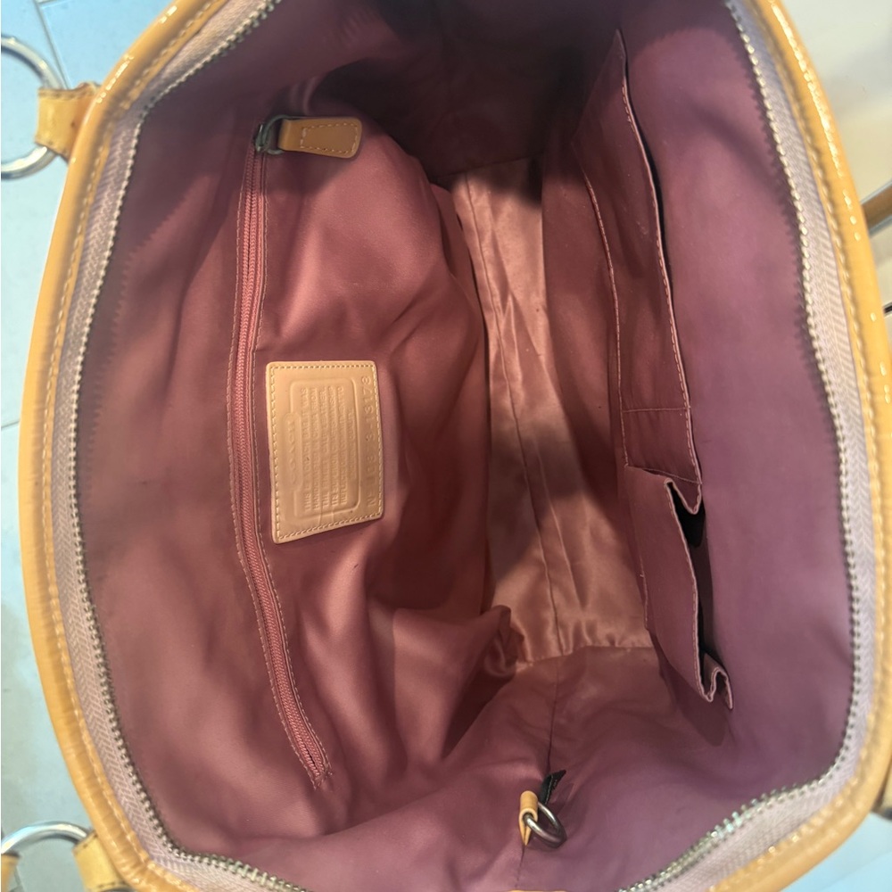COACH Vintage Patent Leather Shoulder Bag - Picture 3 of 5
